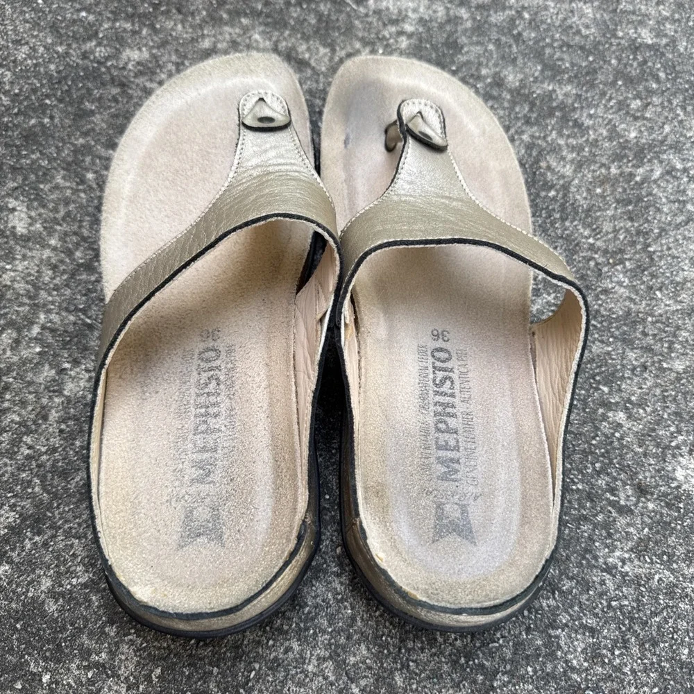 Mephisto Acacia Sandals Womens Sz 5 (EU 36) Comfort Slip On Thong Gold Leather